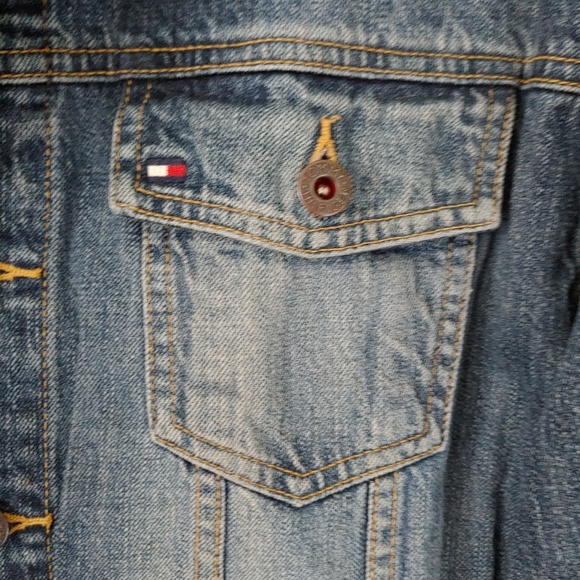 Vintage Tommy Hilfiger Trucker Jean Jacket Size Large Blue Denim - Picture 8 of 15